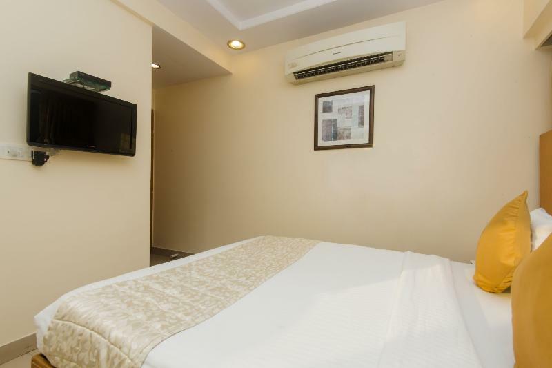 Oyo 10007 Hotel Grace Residency Bombay Extérieur photo
